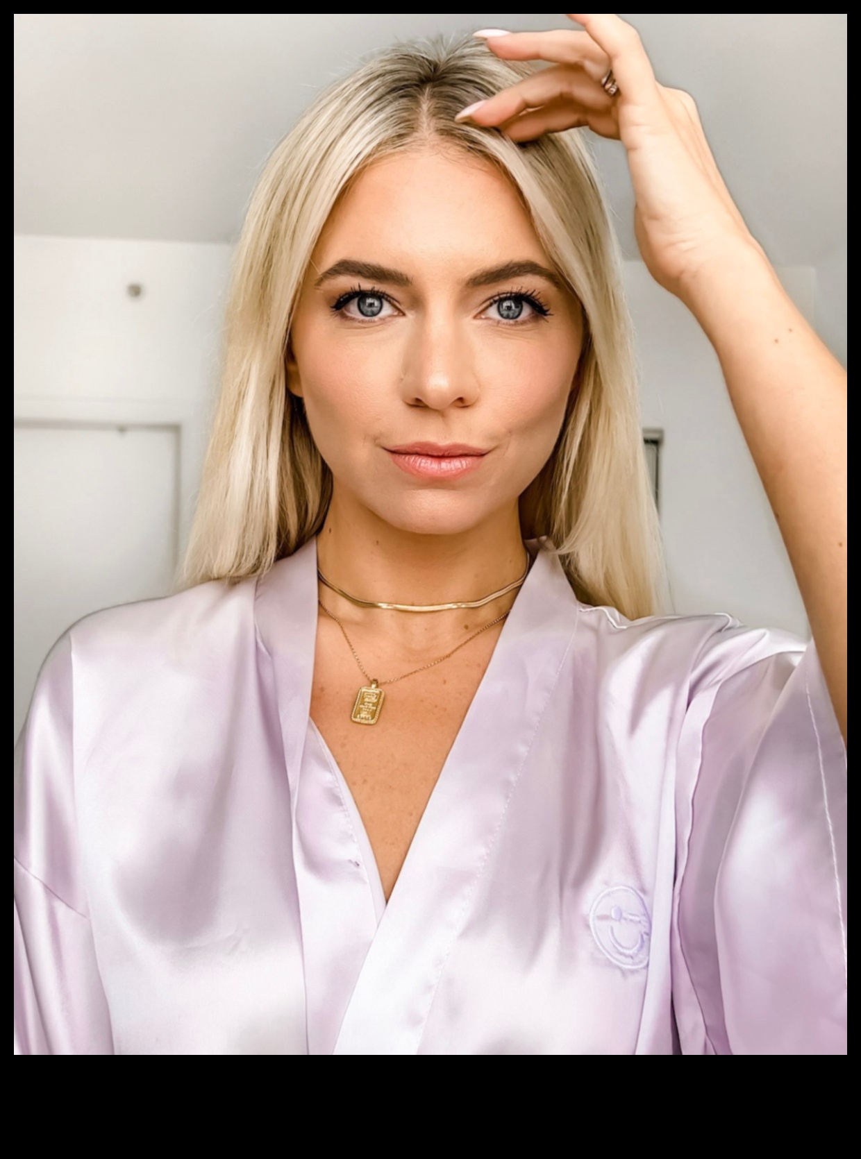 יעדי גלאם למתחילים: פירוק היסודות של איפור זוהר