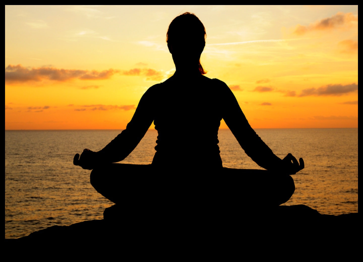 Tranquil Trails מדריך להרפיית גוף-נפש עם גרייס 4 שבילים שלווים: ניווט הרפיית גוף-נפש בחסד