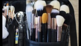 אומנות האיפור התאמה אישית של כלי האיפור: יצירת ערכה המותאמת לצרכים שלך